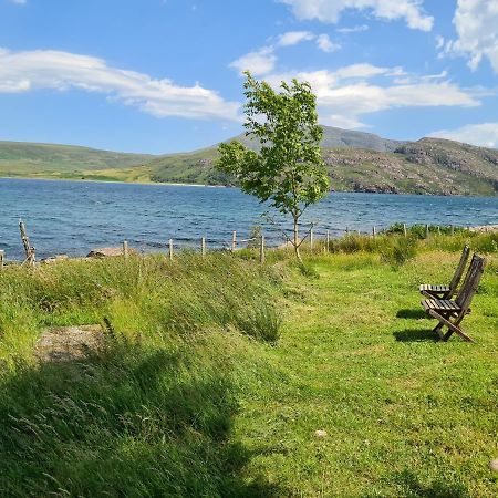 The Bay ,Luxury Shepherds Hut, Dundonnell Экстерьер фото