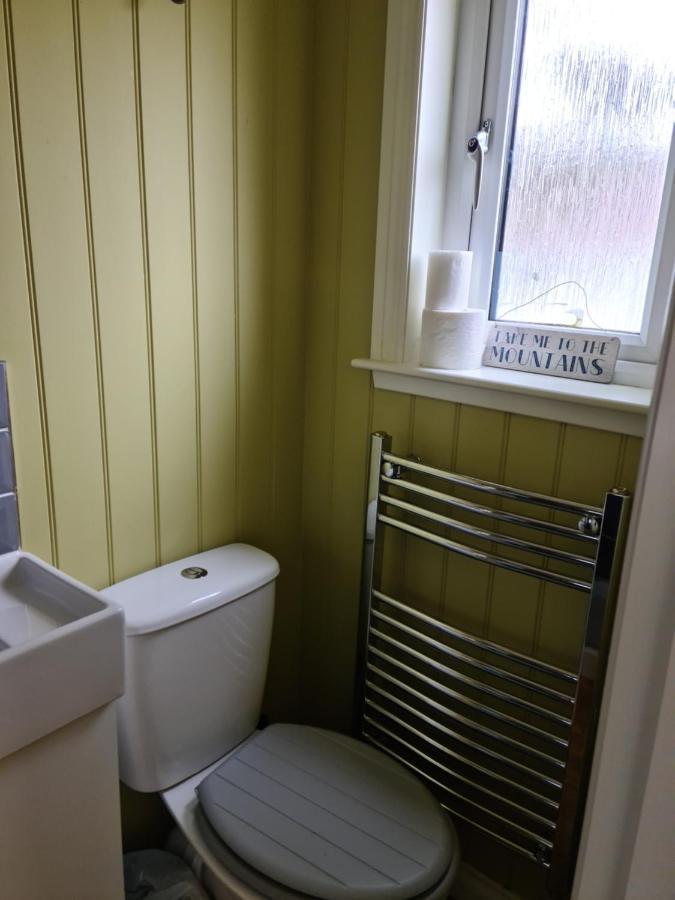 The Bay ,Luxury Shepherds Hut, Dundonnell Экстерьер фото