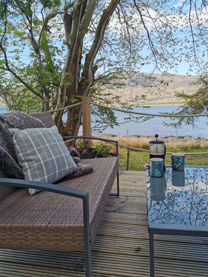 The Bay ,Luxury Shepherds Hut, Dundonnell Экстерьер фото