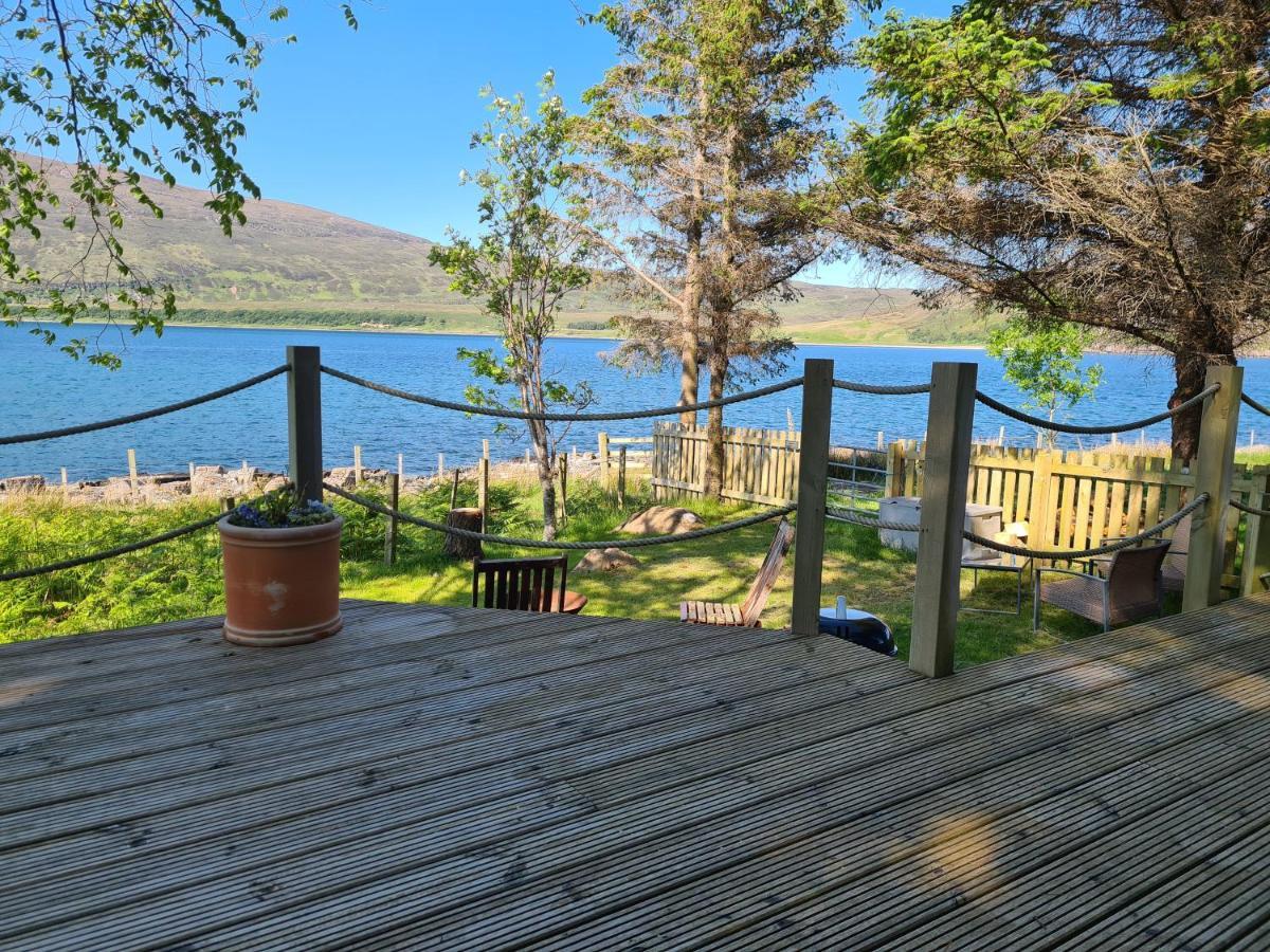 The Bay ,Luxury Shepherds Hut, Dundonnell Экстерьер фото